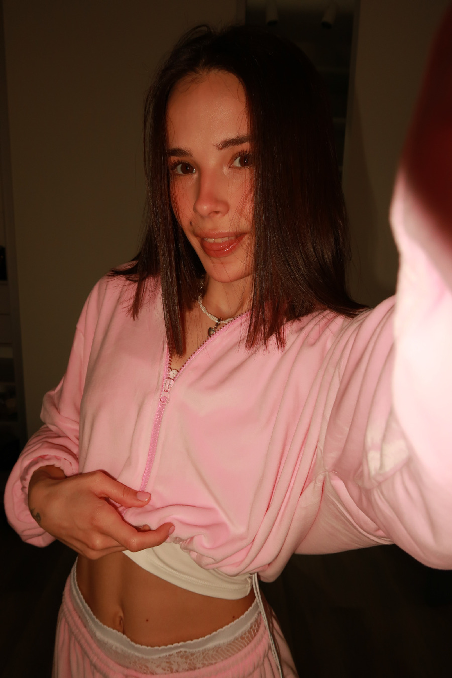 Tina brings the glow — live moments in Jiaxing